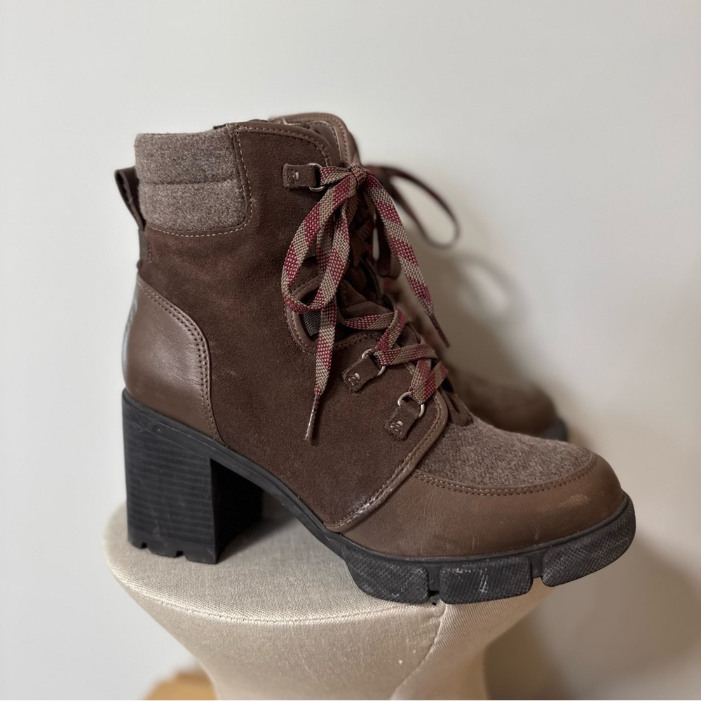 NATURALIZER Myla Brown Leather Heeled Lace Up Boots (US 9) - Picture 4 of 8